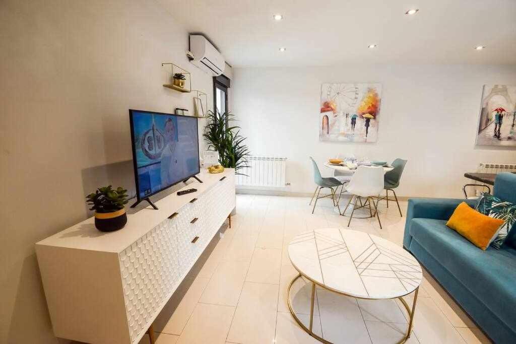 Ferienwohnung Sientete Como En Casa En Apartamento Padre Isla León Exterior foto