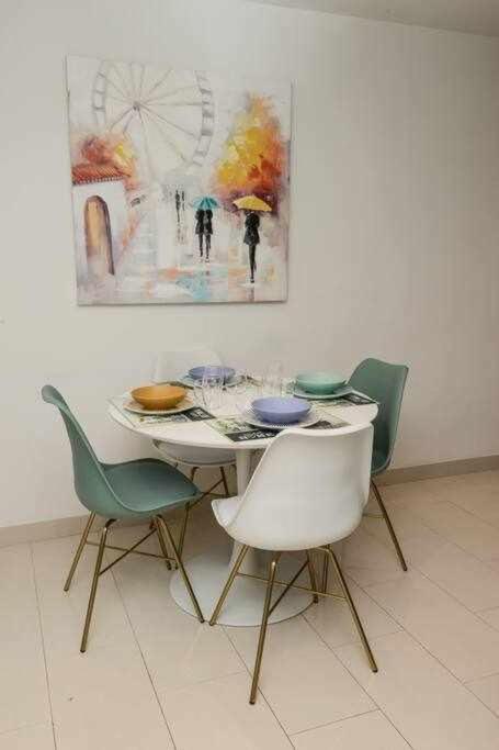 Ferienwohnung Sientete Como En Casa En Apartamento Padre Isla León Exterior foto