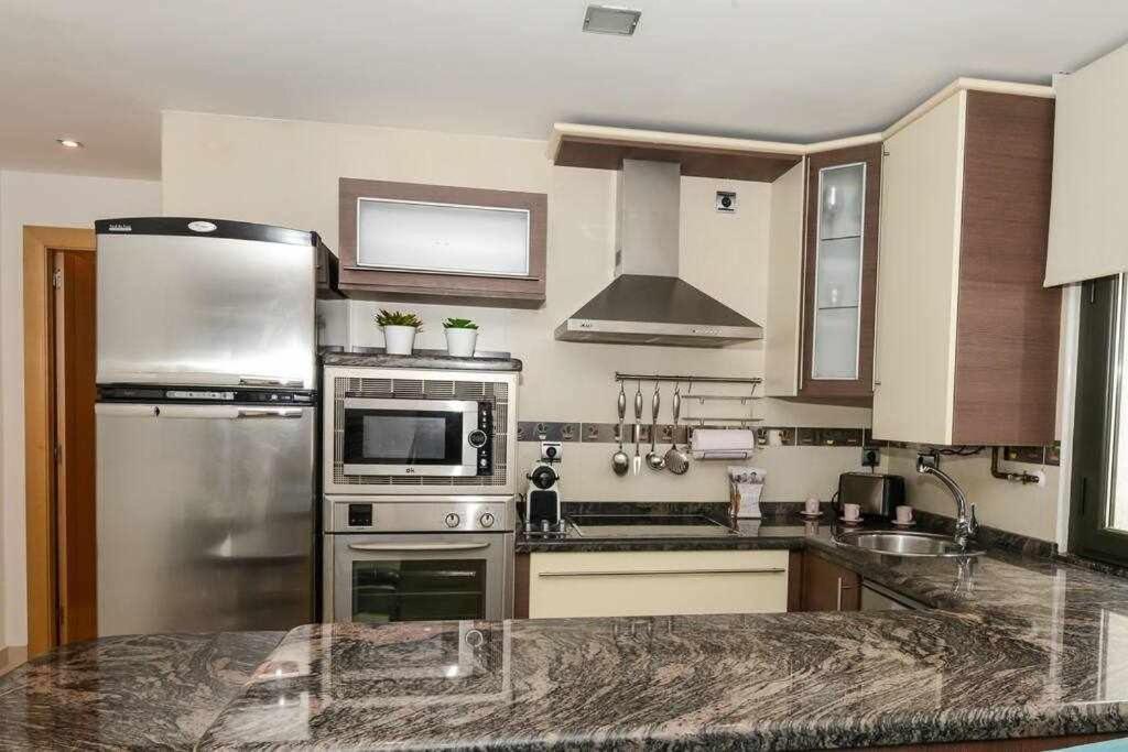 Ferienwohnung Sientete Como En Casa En Apartamento Padre Isla León Exterior foto